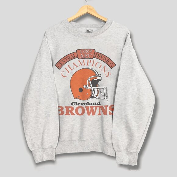 Vintage Cleveland Browns Football Sweatshirt, Retro Cleveland Browns NFL Shirt - Picture 1 of 2